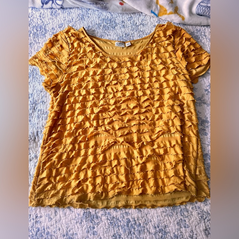 ⭐️18/20 W CATO yellow ruffled shirt⭐️